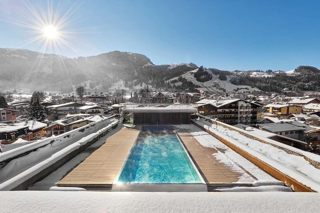 Schwarzer Adler Kitzbuehel - Adults Only Hotel Exterior photo